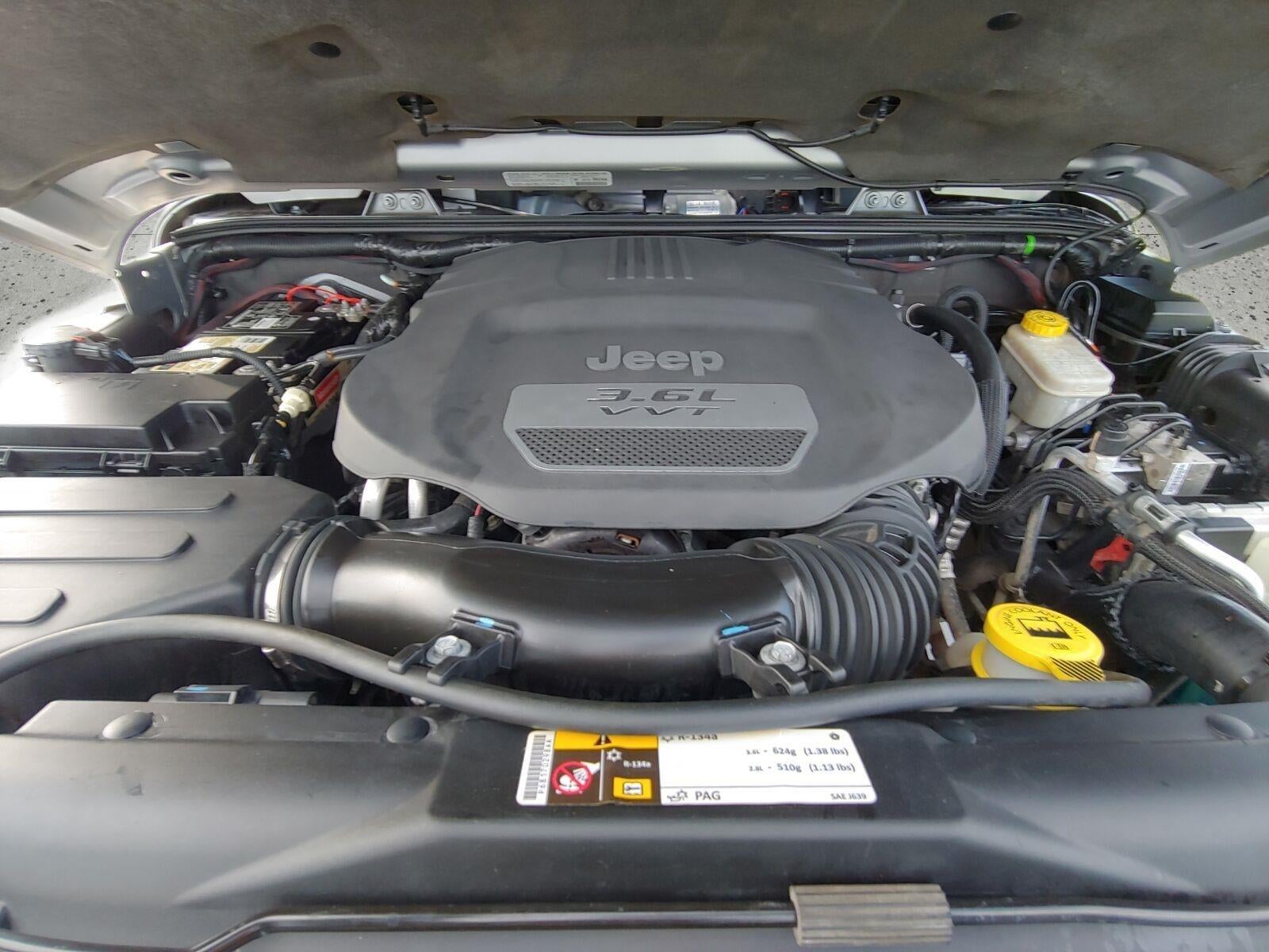 2013 Jeep Wrangler Sahara