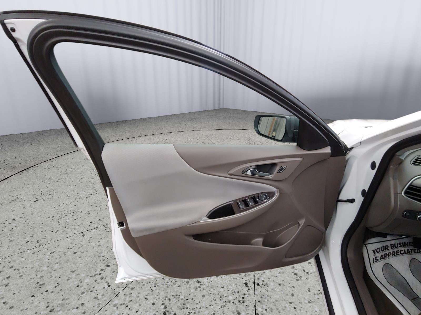 2021 Chevrolet Malibu LS