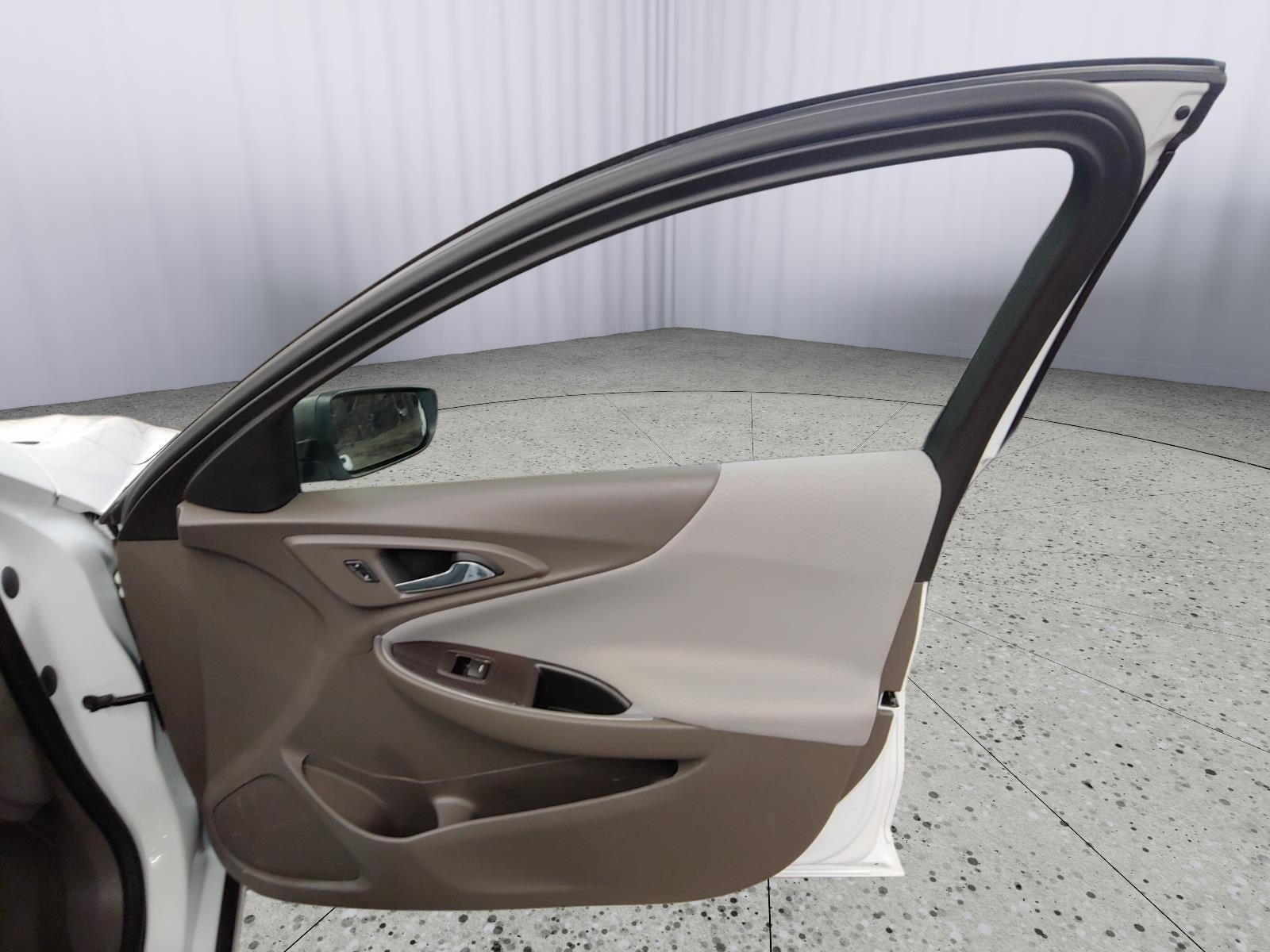 2021 Chevrolet Malibu LS