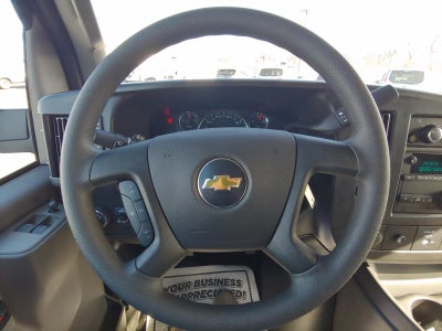2025 Chevrolet Express Cargo WT