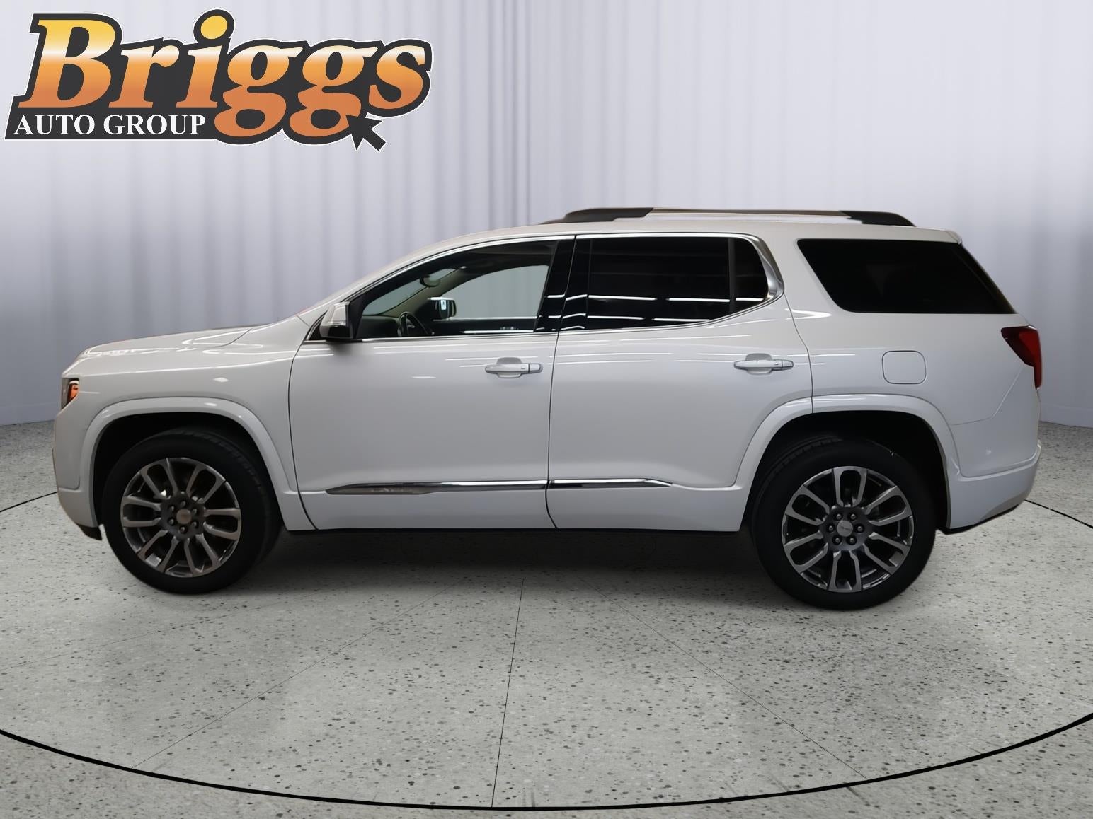 2021 GMC Acadia Denali