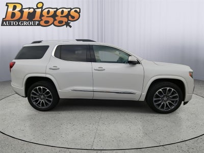 2022 GMC Acadia Denali