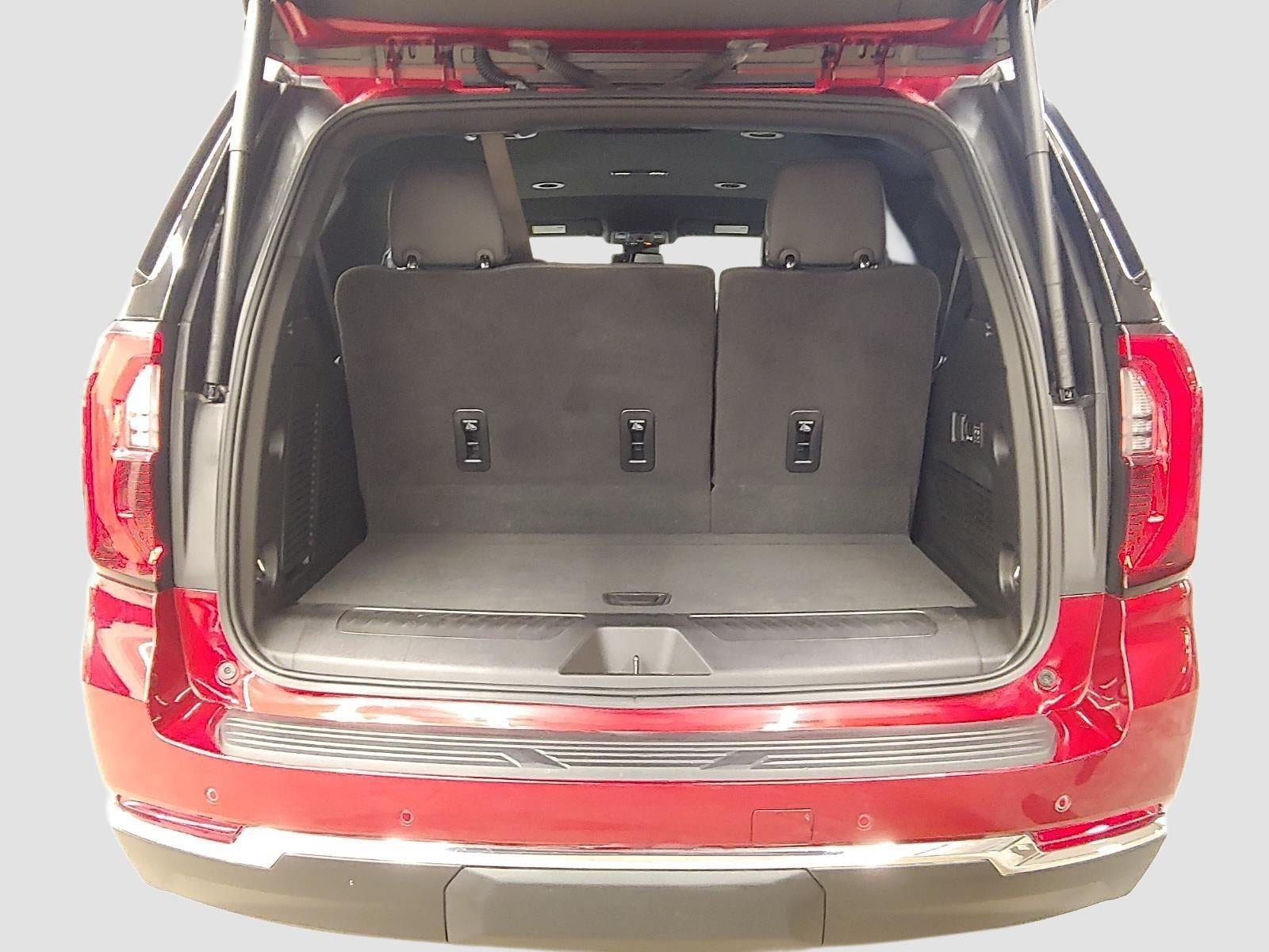 2025 GMC Yukon Elevation