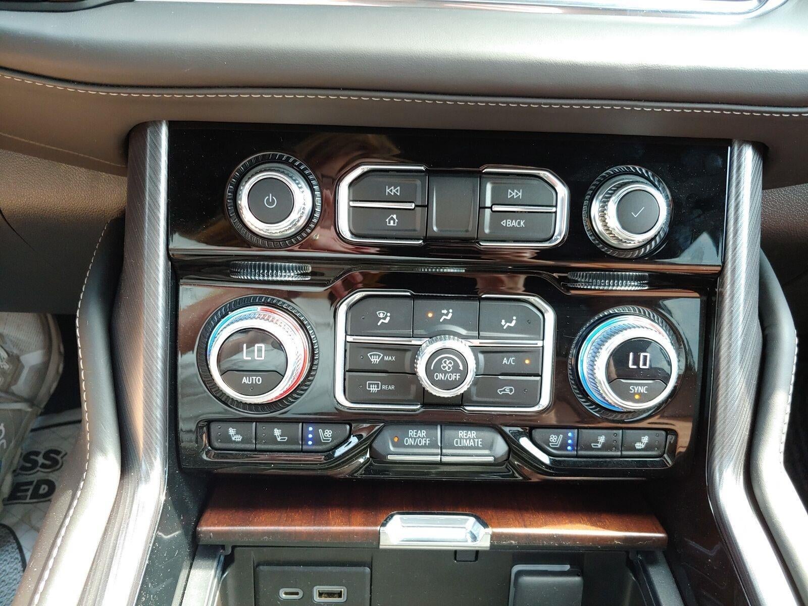 2023 GMC Yukon Denali Ultimate