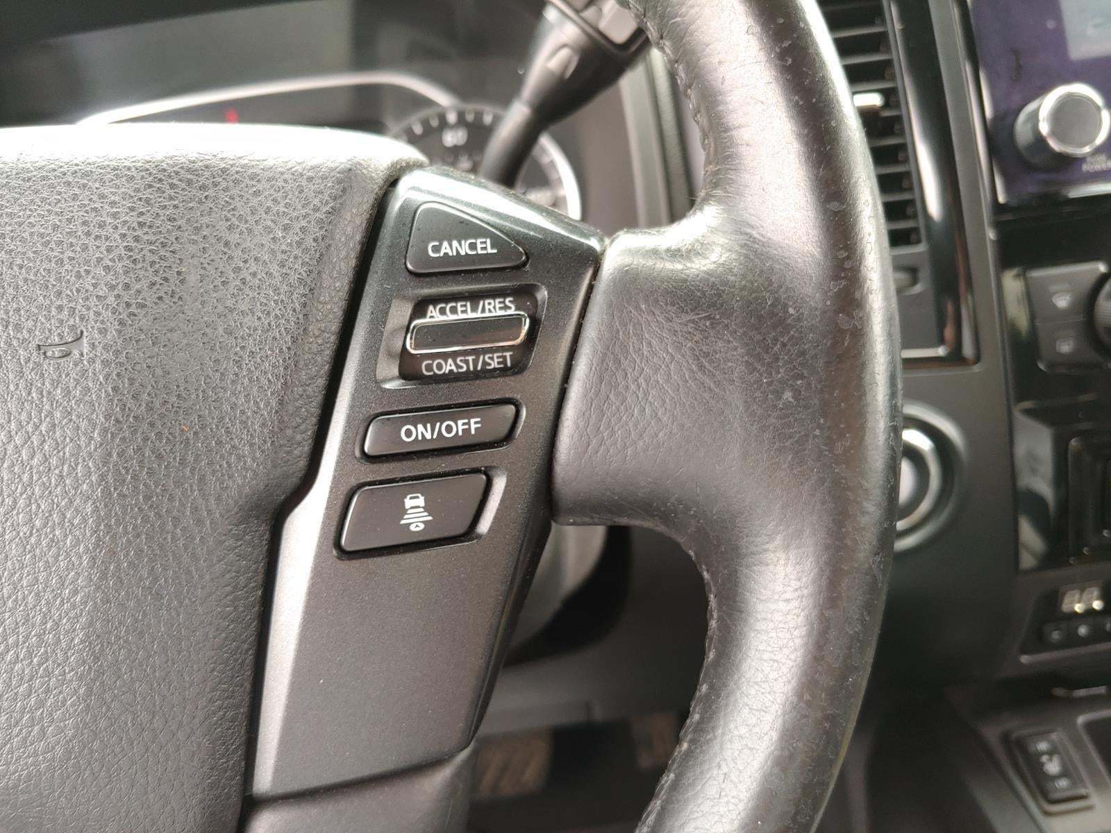 2023 Nissan Titan SV