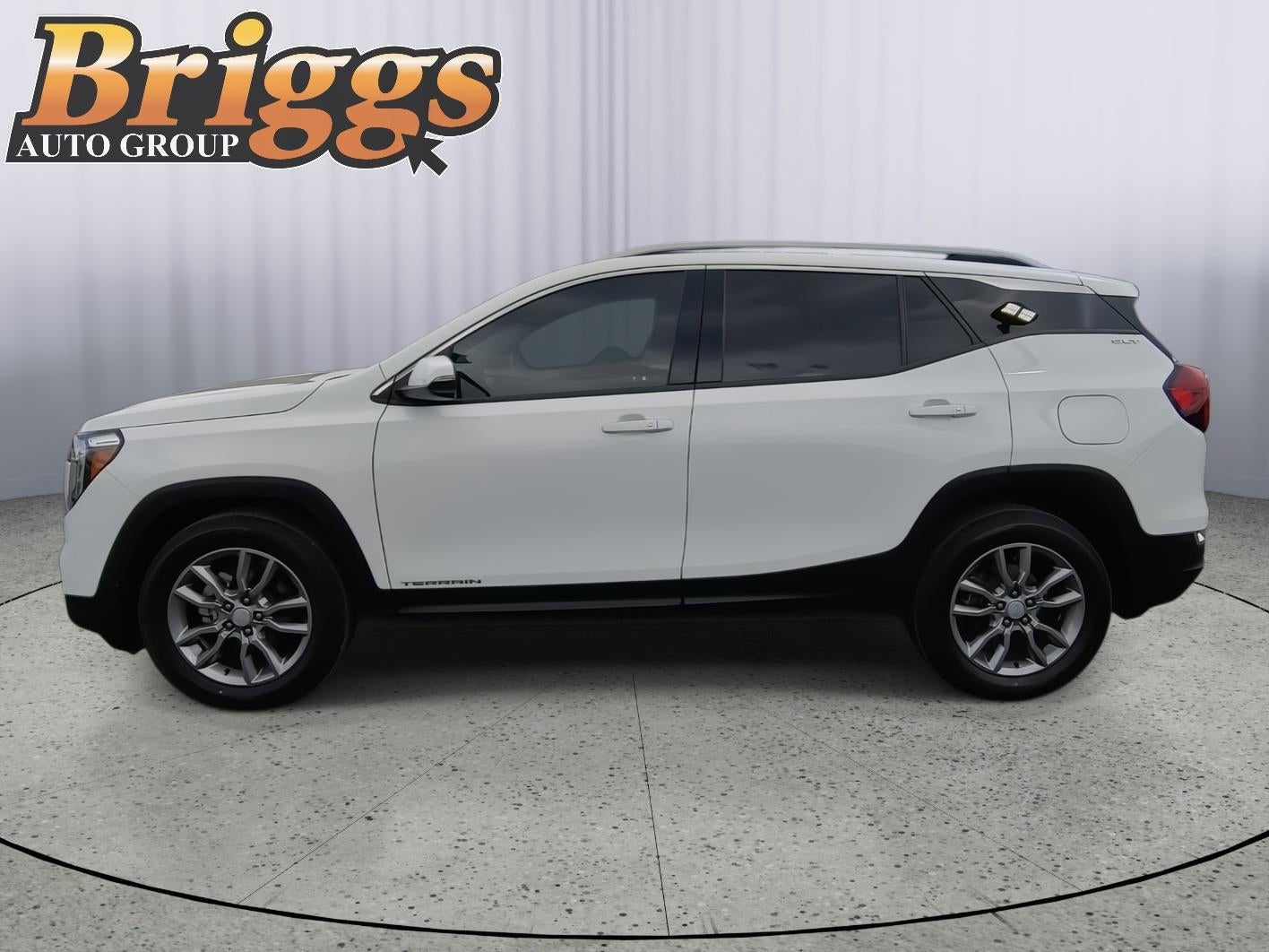 2024 GMC Terrain SLT
