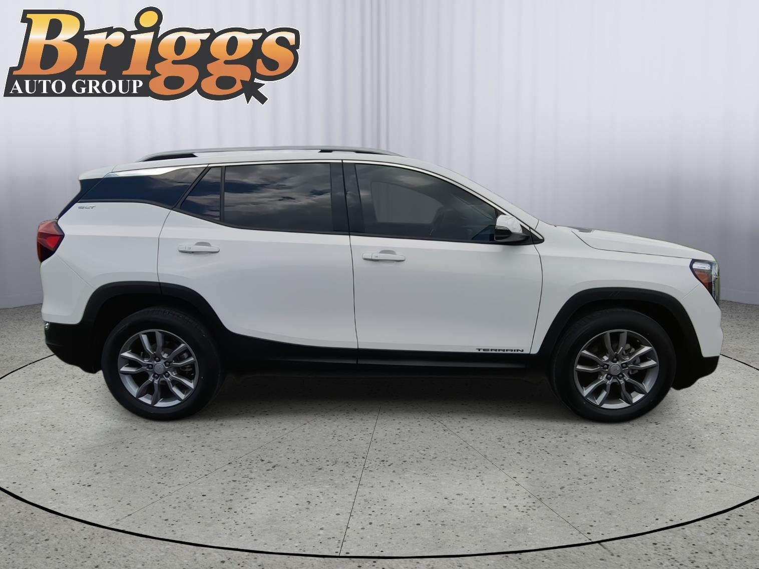 2024 GMC Terrain SLT