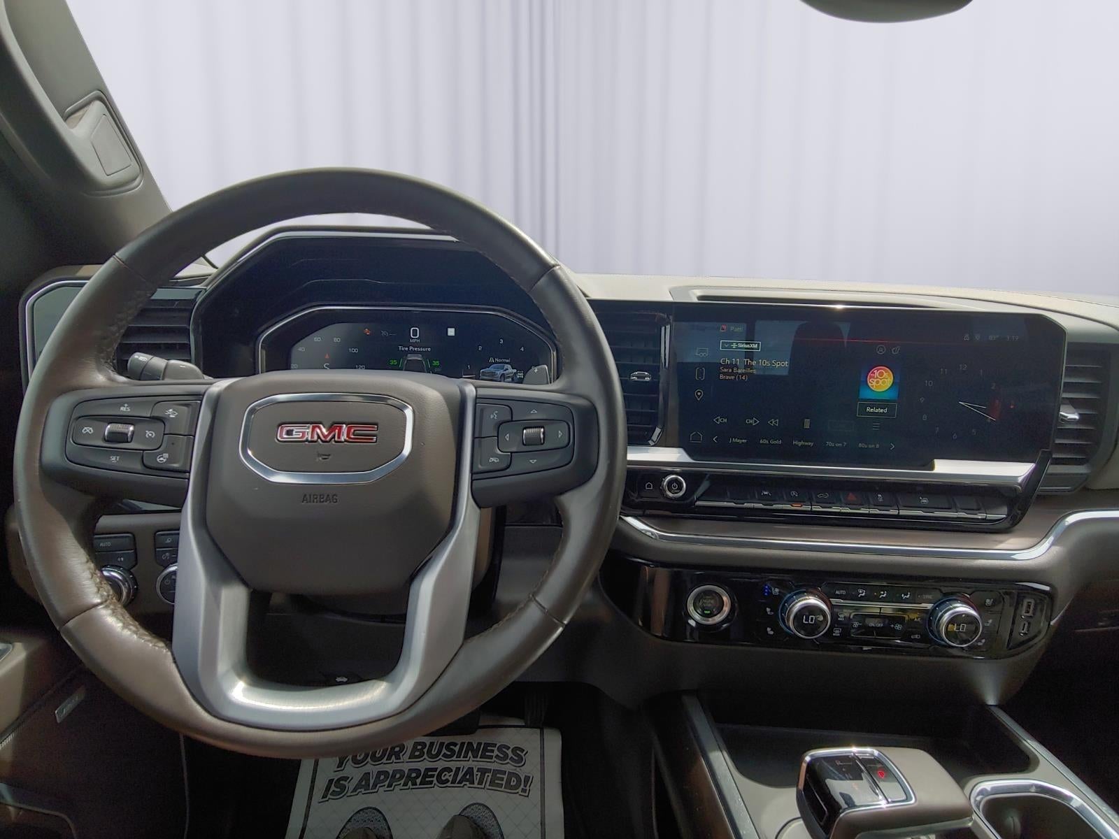 2023 GMC Sierra 1500 SLT