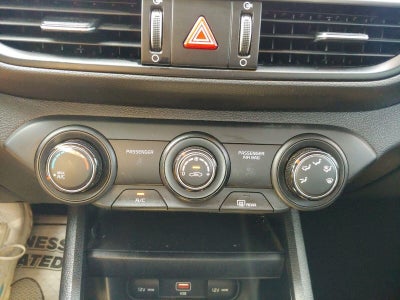 2022 Kia Forte LXS