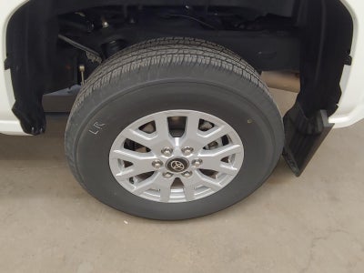 2024 Toyota Tacoma 4WD SR5