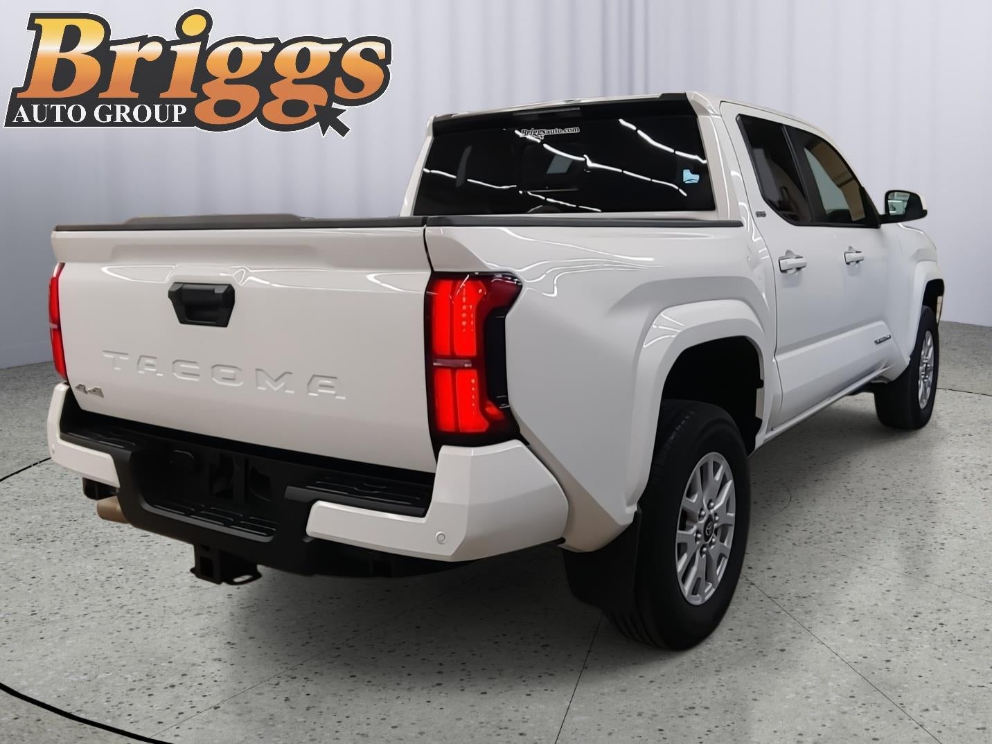 2024 Toyota Tacoma 4WD SR5