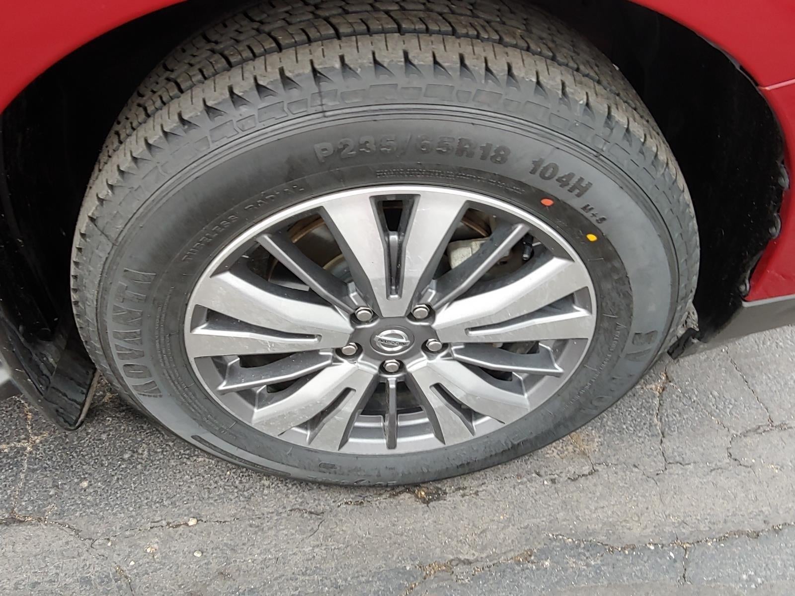 2020 Nissan Pathfinder SL