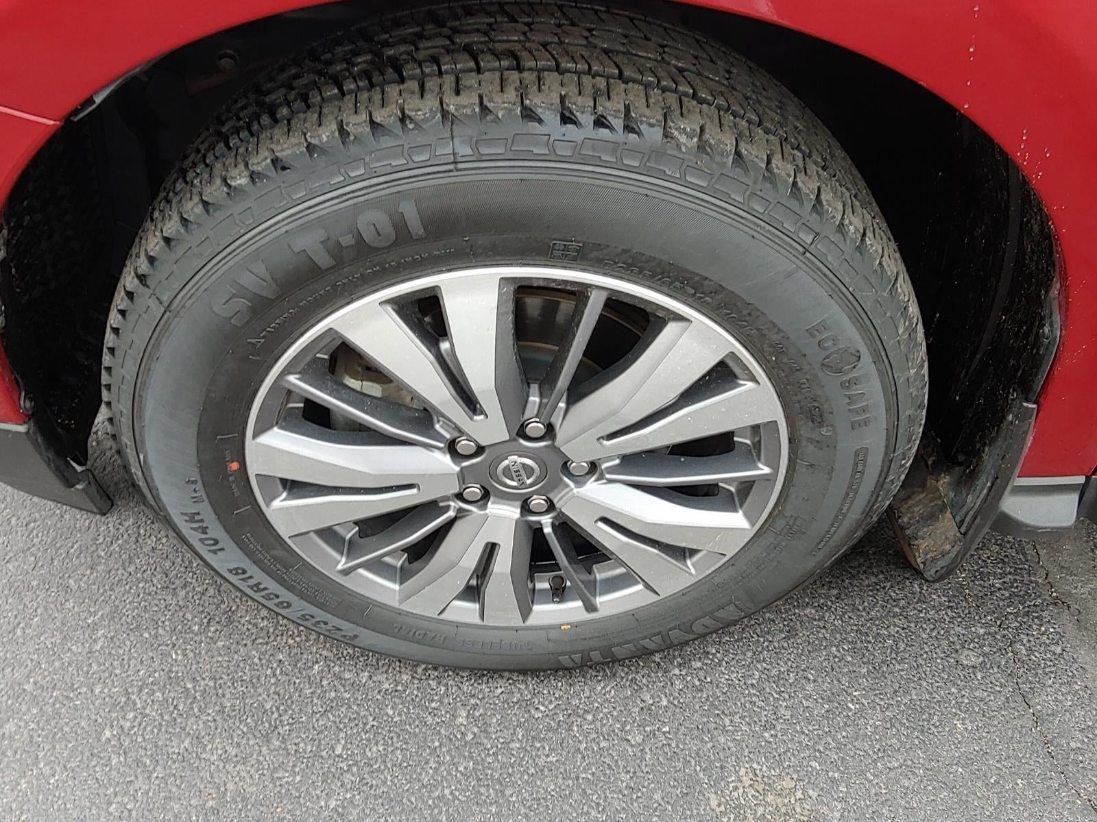 2020 Nissan Pathfinder SL