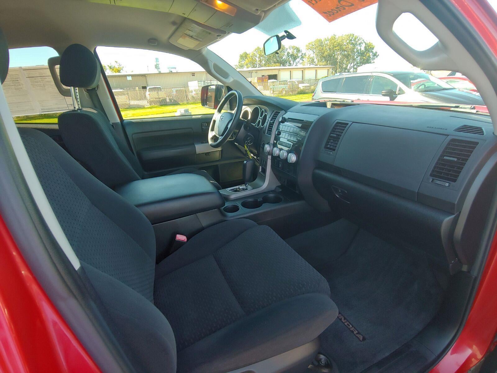 2012 Toyota Tundra 4WD Truck GRADE