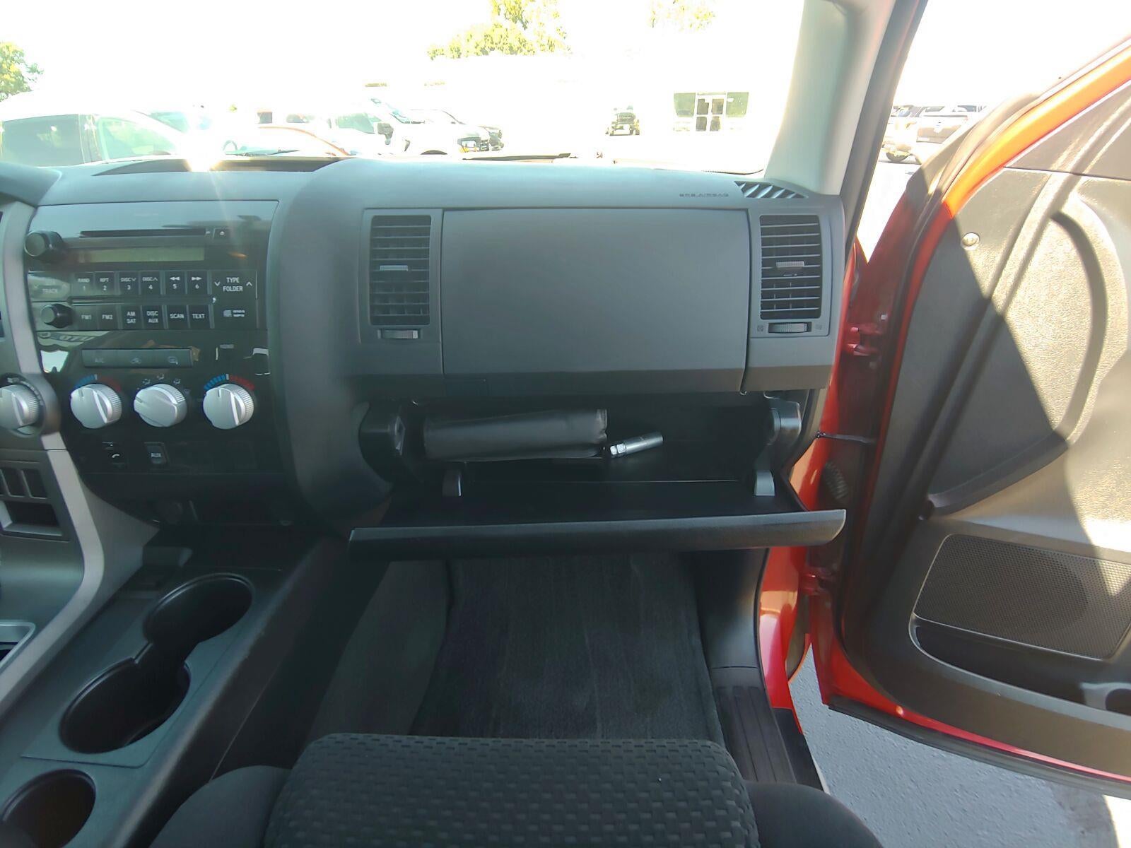2012 Toyota Tundra 4WD Truck GRADE