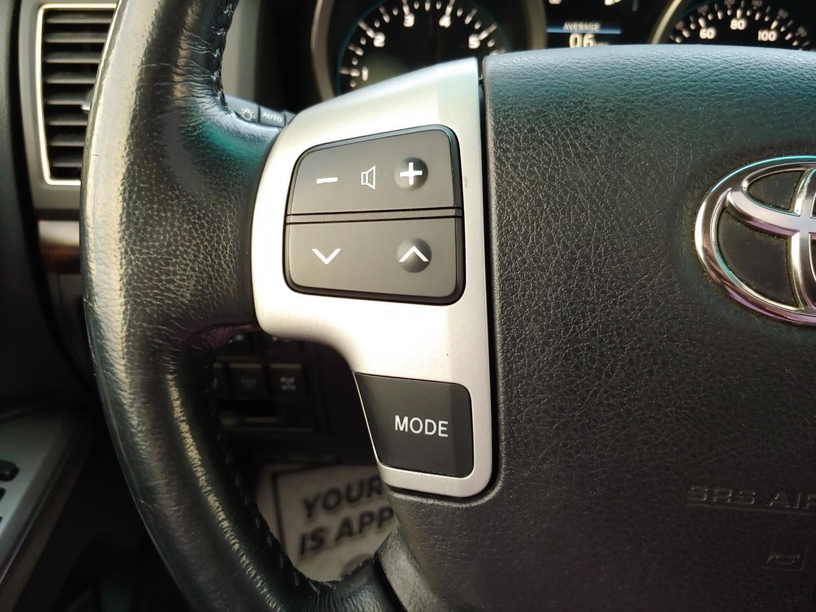 2013 Toyota Land Cruiser Base