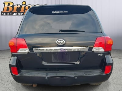 2013 Toyota Land Cruiser Base
