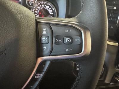 2026 RAM 1500 Big Horn Crew Cab 4x4 5'7' Box