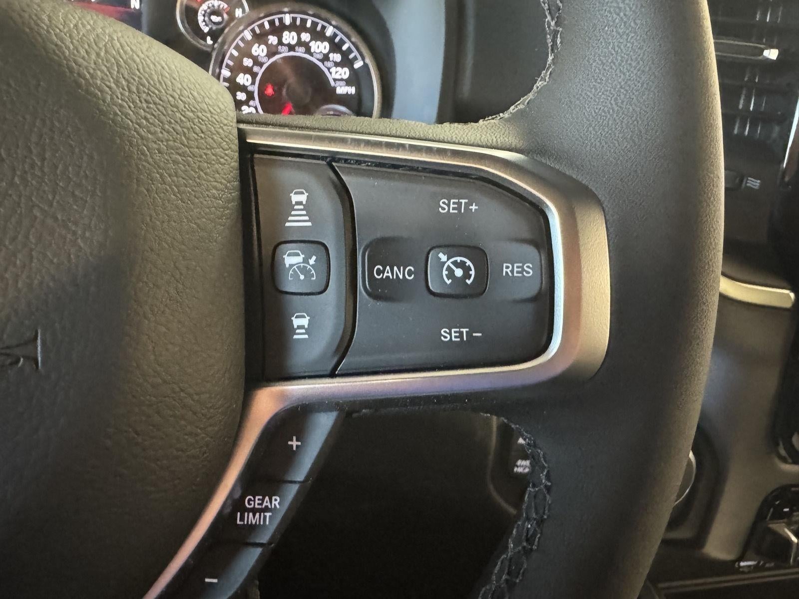 2026 RAM 1500 Big Horn Crew Cab 4x4 5'7' Box