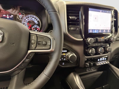 2026 RAM 1500 Big Horn Crew Cab 4x4 5'7' Box