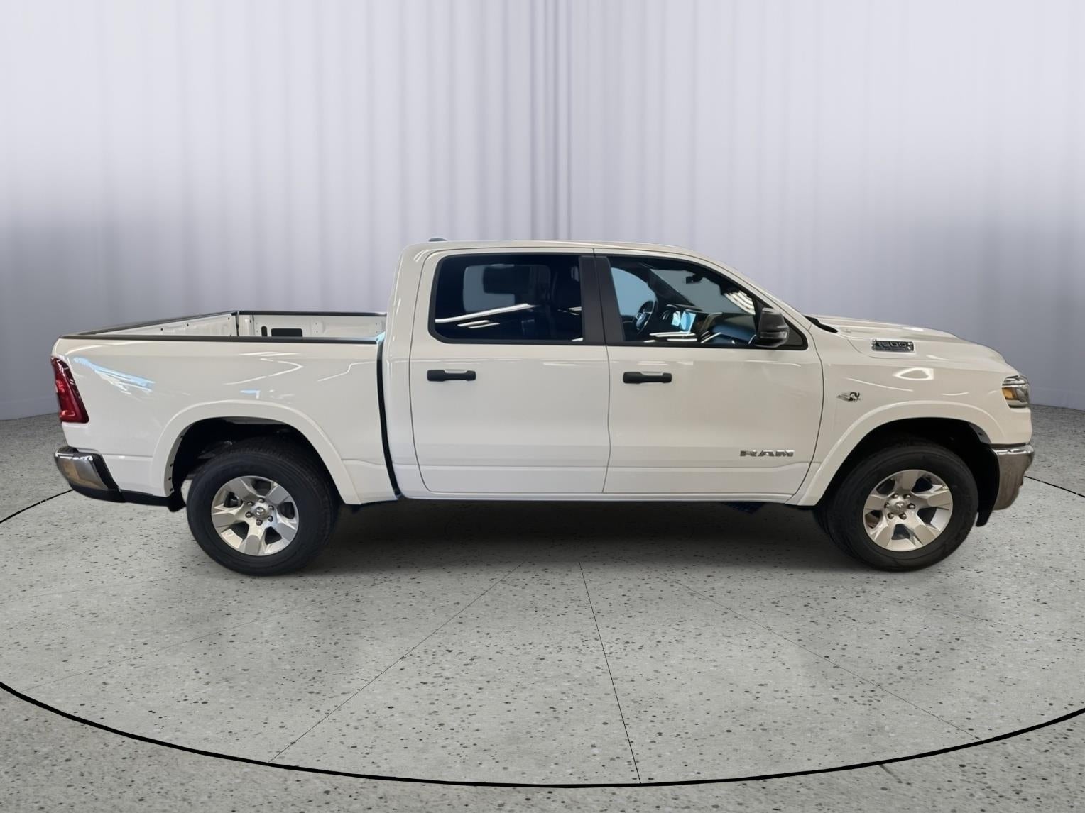 2026 RAM 1500 Big Horn Crew Cab 4x4 5'7' Box