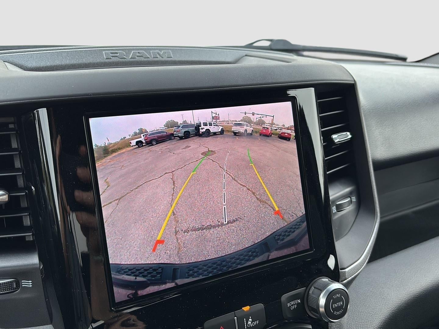 2026 RAM Ram 1500 RAM 1500 TRADESMAN CREW CAB 4X4 5'7' BOX