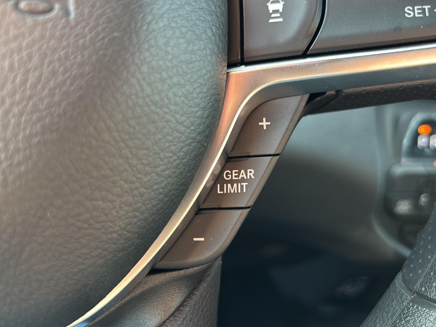 2026 RAM Ram 1500 RAM 1500 TRADESMAN CREW CAB 4X4 5'7' BOX