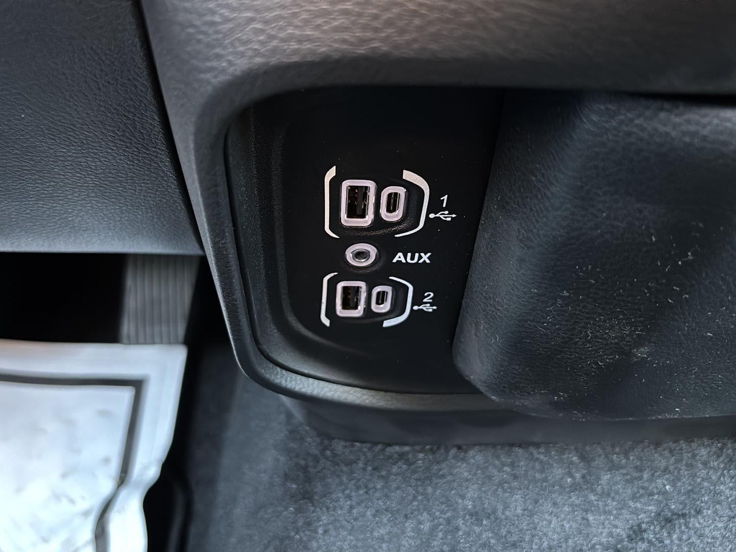 2026 RAM Ram 1500 RAM 1500 TRADESMAN CREW CAB 4X4 5'7' BOX