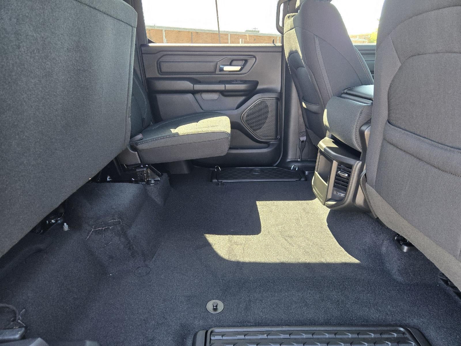 2026 RAM 1500 Warlock Crew Cab 4x4 5'7' Box