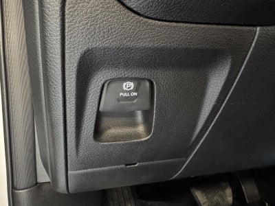 2026 RAM 1500 Express Crew Cab 4x4 6'4' Box