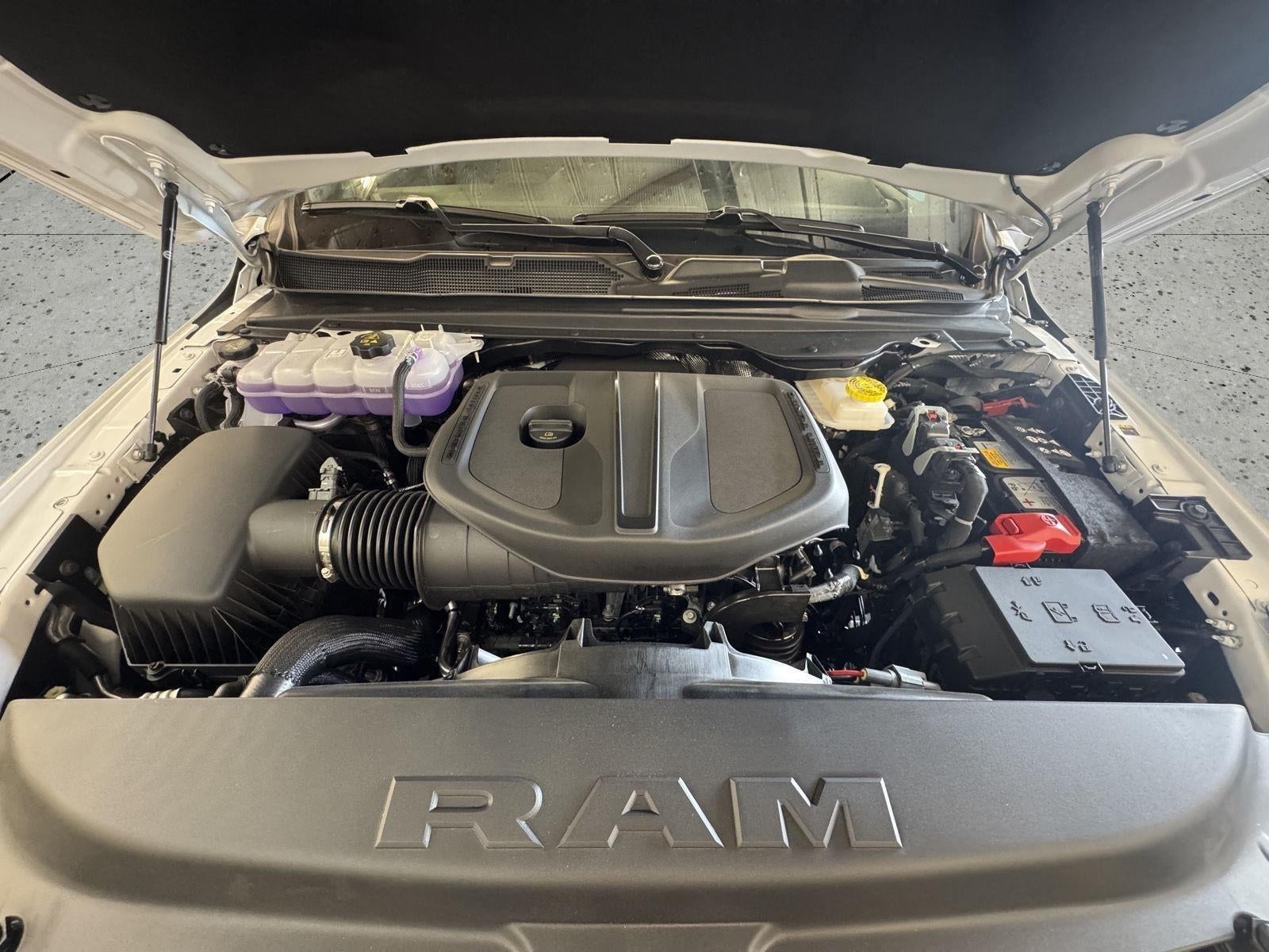 2026 RAM 1500 Express Crew Cab 4x4 6'4' Box