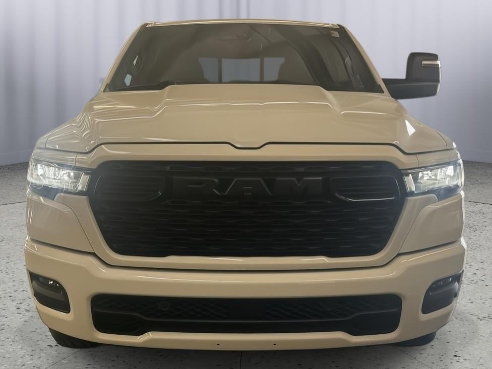 2026 RAM 1500 Express Crew Cab 4x4 6'4' Box