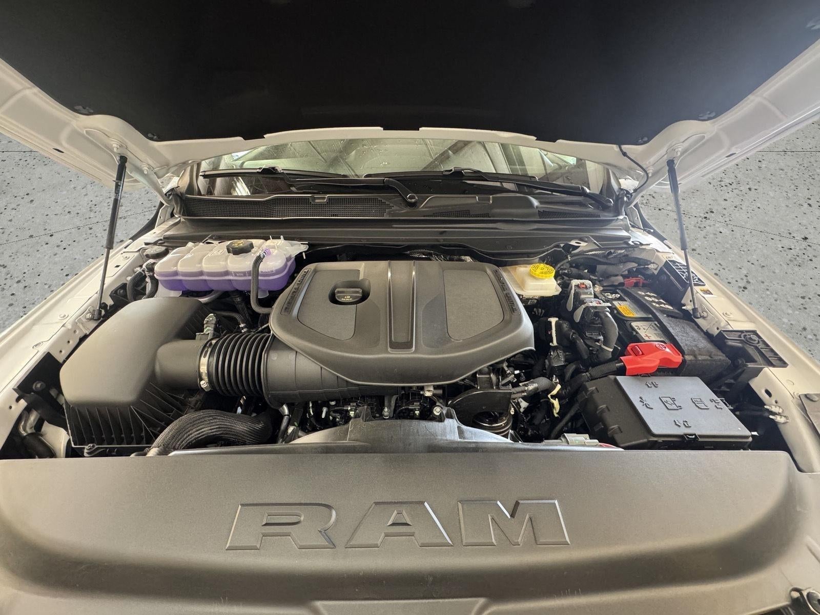 2026 RAM 1500 Express Crew Cab 4x4 6'4' Box
