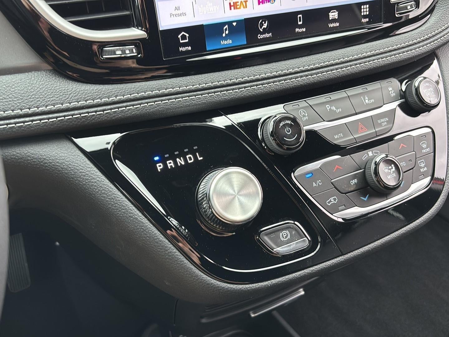 2026 Chrysler Pacifica PACIFICA SELECT