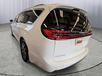 2024 Chrysler Pacifica Pinnacle