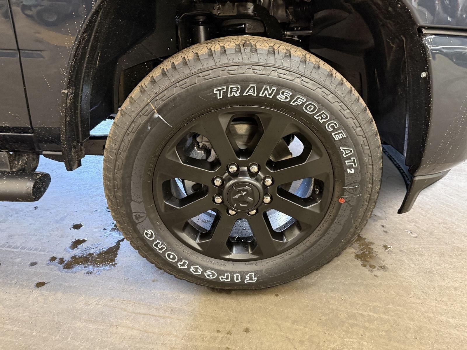 2026 RAM 2500 Black Express Crew Cab 4x4 6'4' Box