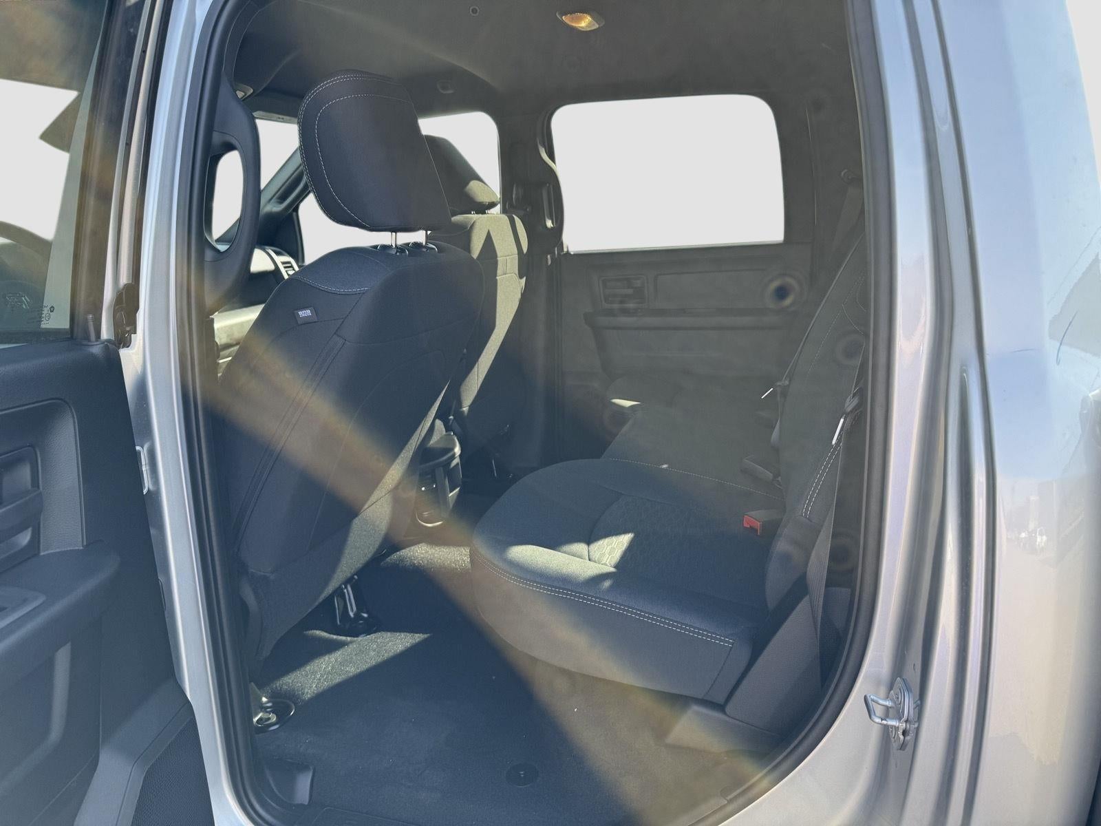 2026 RAM 2500 Black Express Crew Cab 4x4 6'4' Box