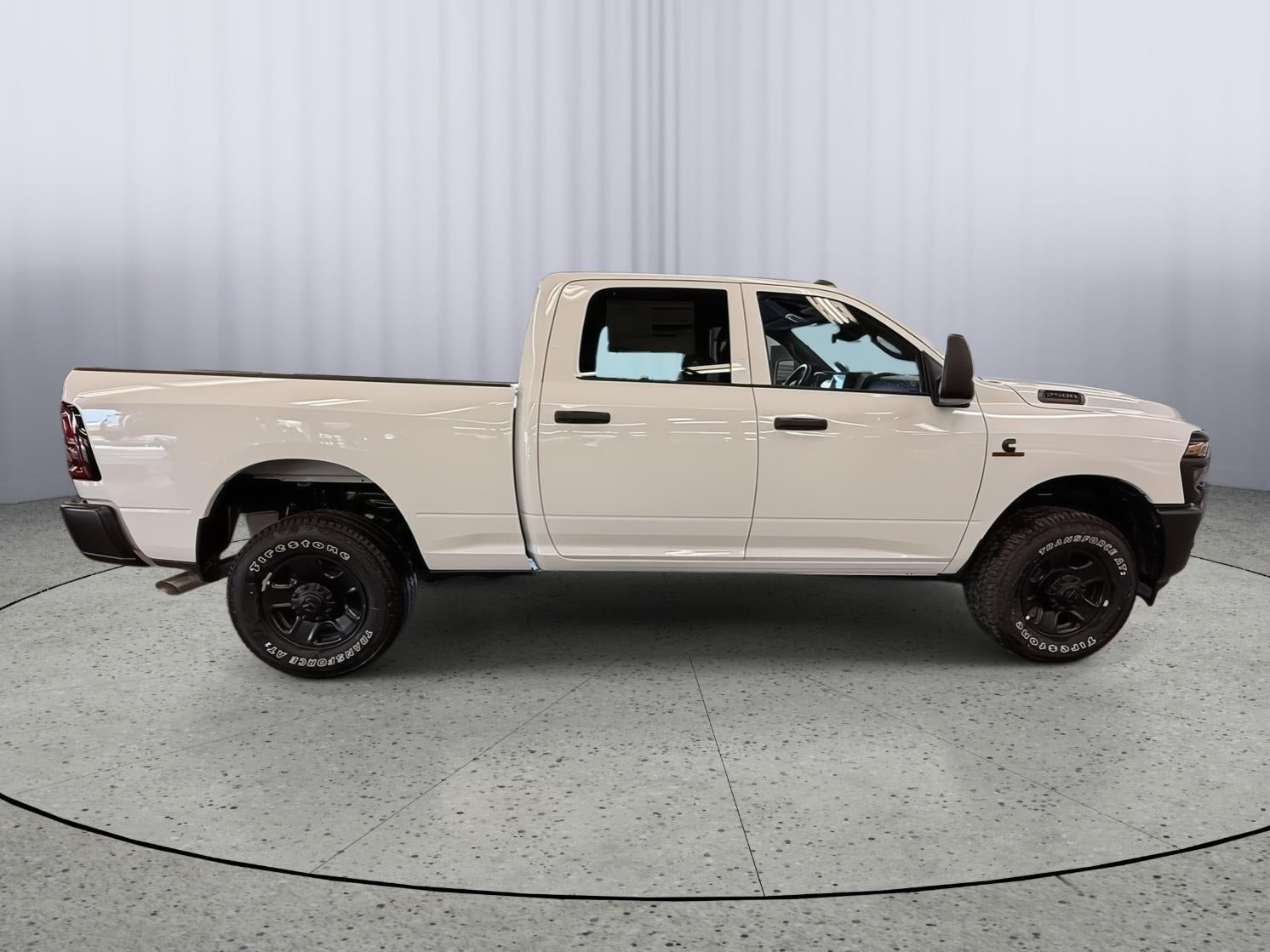2026 RAM 2500 Tradesman Crew Cab 4x4 6'4' Box