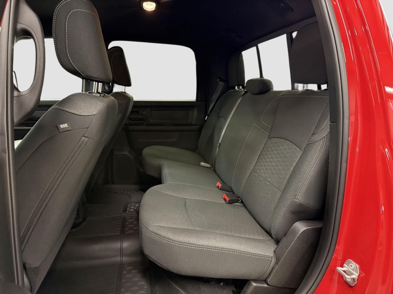 2026 RAM 2500 Tradesman Crew Cab 4x4 6'4' Box