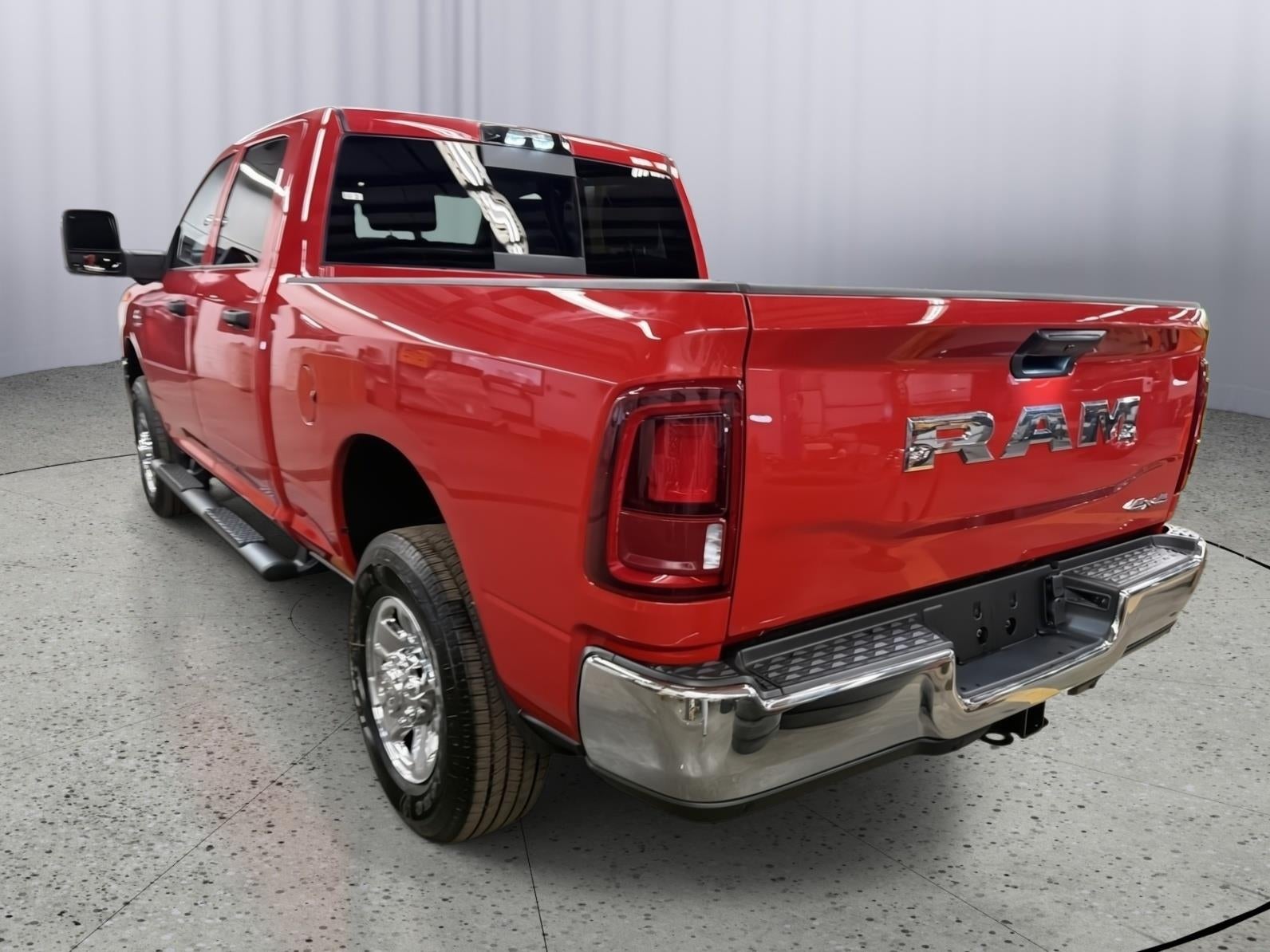 2026 RAM 2500 Tradesman Crew Cab 4x4 6'4' Box
