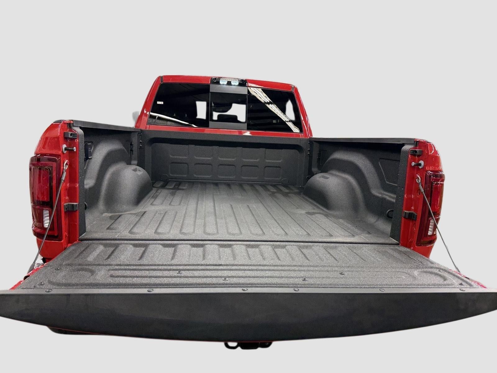 2026 RAM 2500 Tradesman Crew Cab 4x4 6'4' Box
