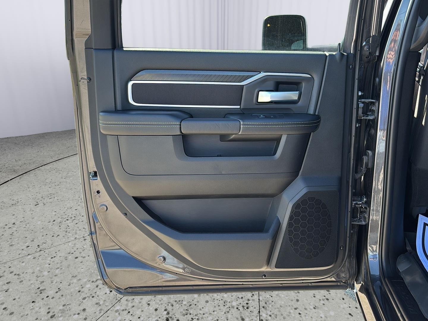 2025 RAM Ram 2500 RAM 2500 BIG HORN CREW CAB 4X4 6'4' BOX