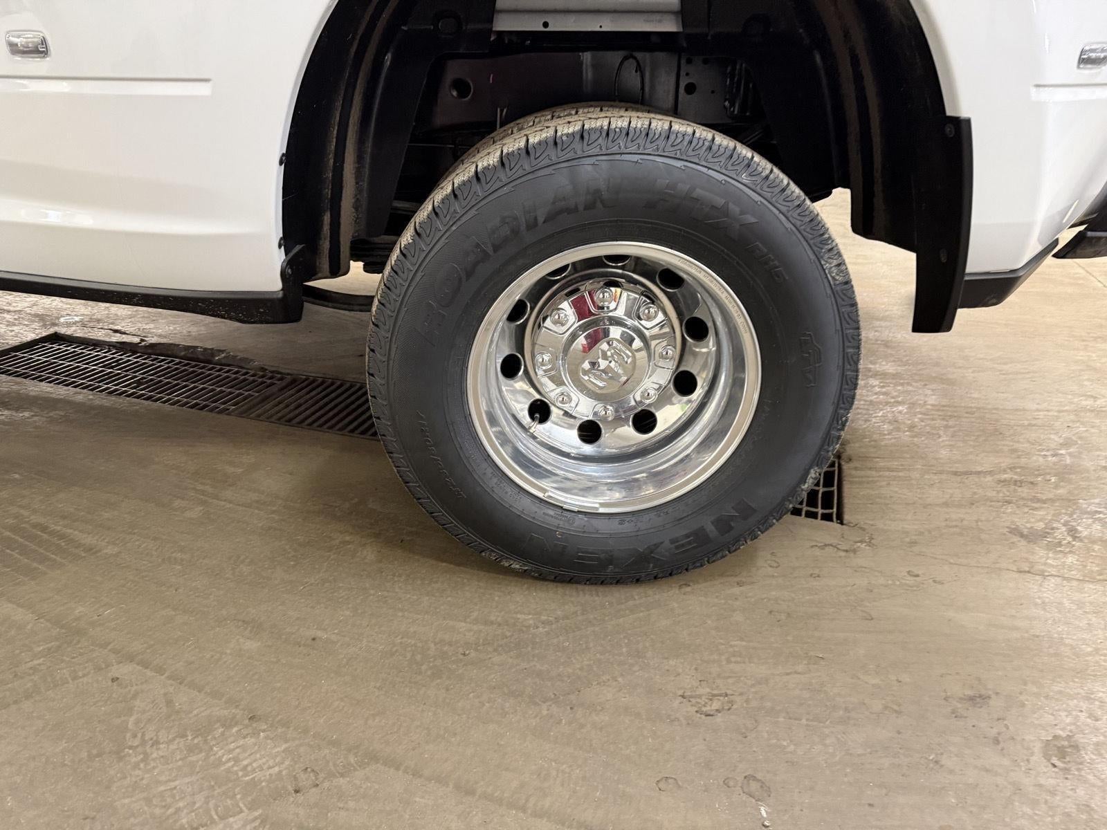 2026 RAM 3500 3500 TRADESMAN CREW CAB 4X4 8' BOX