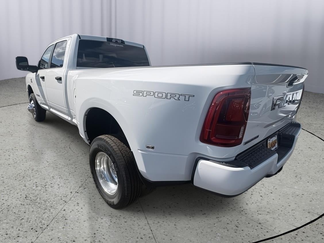 2026 RAM 3500 Big Horn Crew Cab 4x4 8' Box