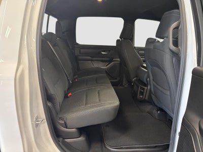 2026 RAM 1500 Tradesman Crew Cab 4x4 5'7' Box