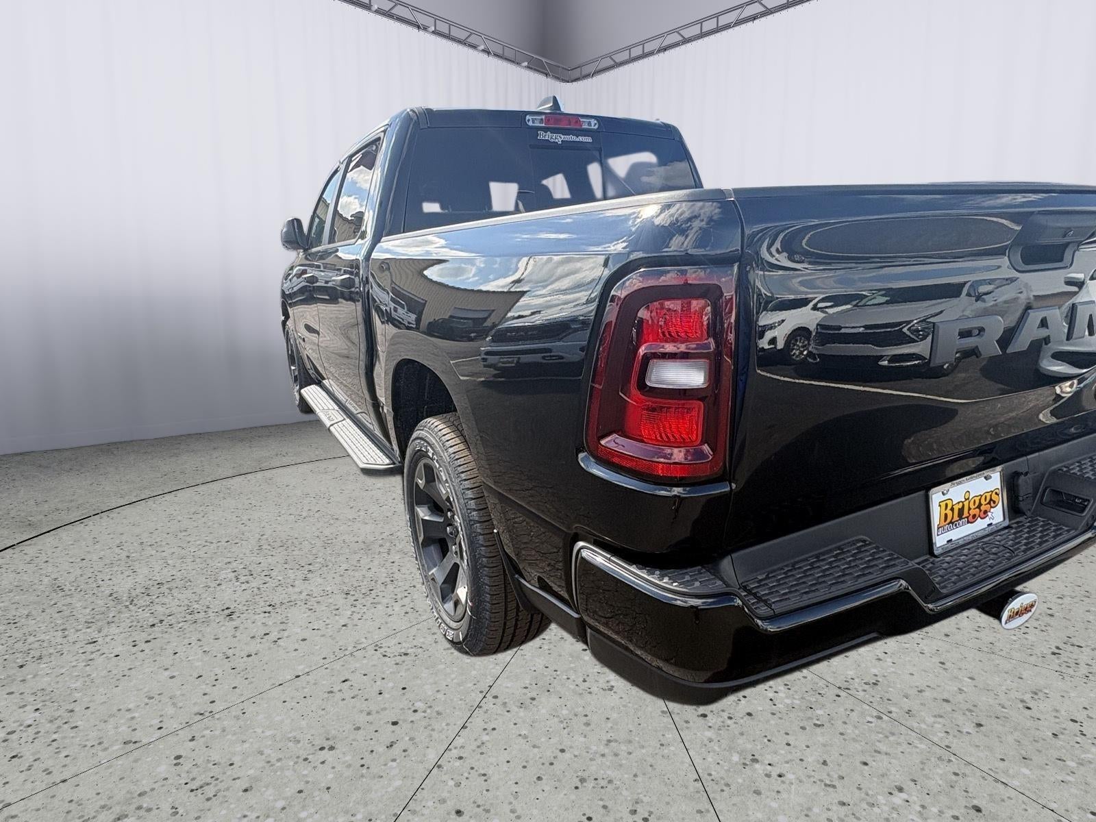 2026 RAM 1500 Express Crew Cab 4x4 5'7' Box