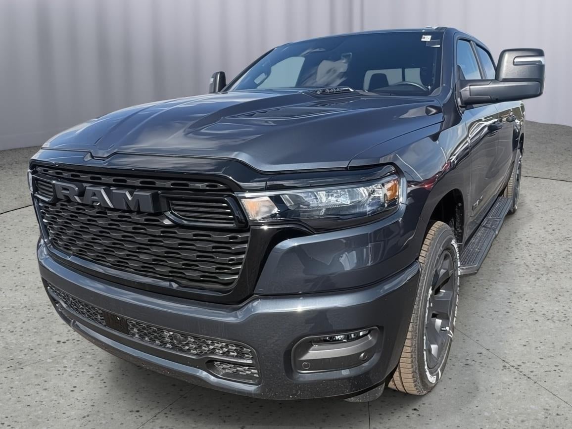 2026 RAM 1500 Express Crew Cab 4x4 5'7' Box
