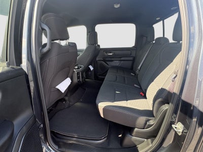 2026 RAM 1500 Express Crew Cab 4x4 5'7' Box