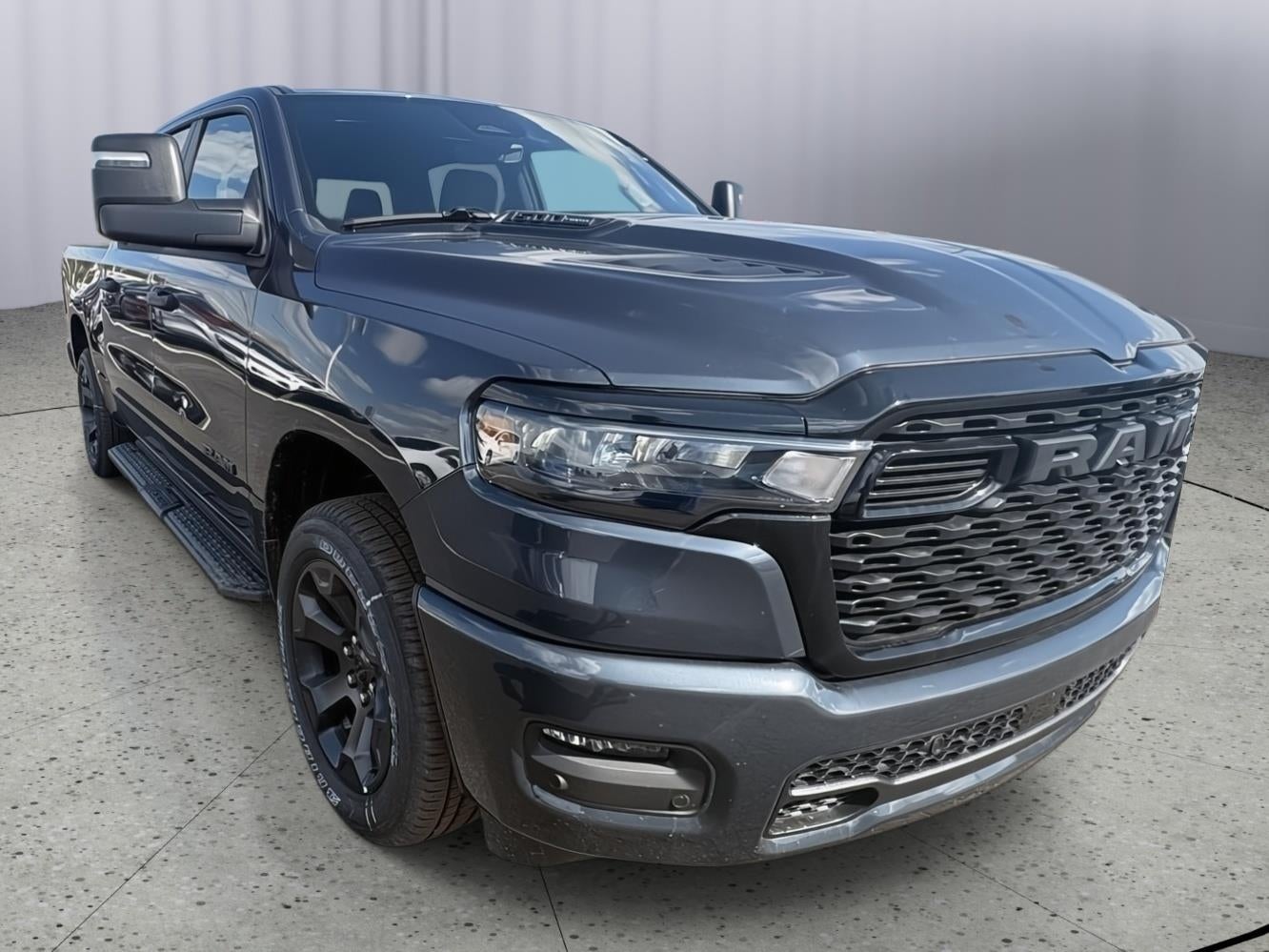 2026 RAM 1500 Express Crew Cab 4x4 5'7' Box