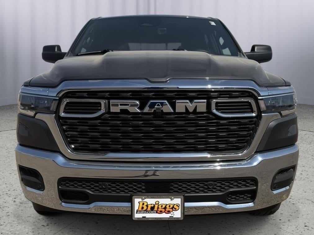 2026 RAM 1500 Tradesman Crew Cab 4x4 5'7' Box